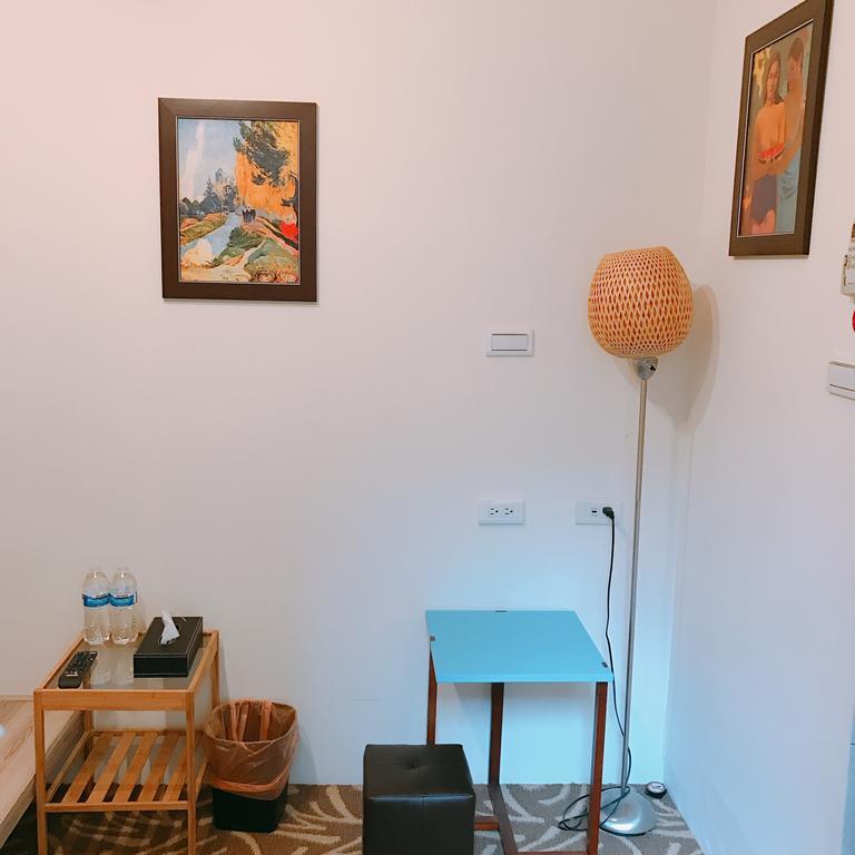 Appartement Time Goes Fast à Tainan Extérieur photo