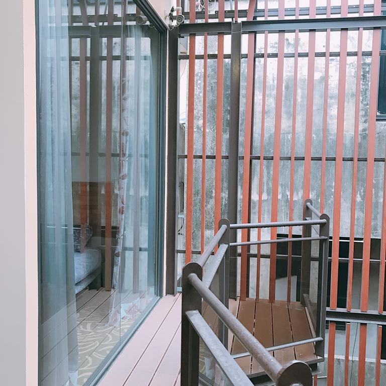Appartement Time Goes Fast à Tainan Extérieur photo